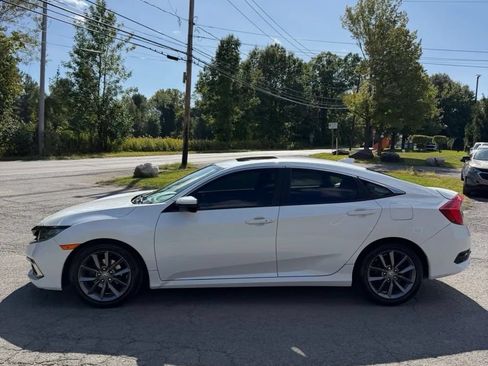 Used 2019 Honda Civic EX image 4