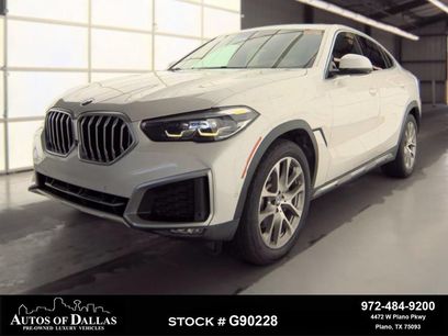 Used 2021 BMW X6 xDrive40i w/ Premium Package 2