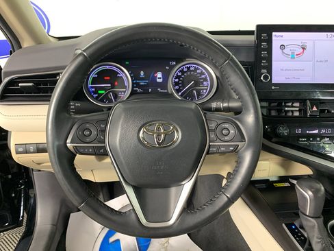 Used 2023 Toyota Camry XLE w/ Cold Weather Package FWD image 22