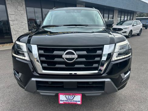 Used 2022 Nissan Armada SV w/ Cargo Package image 10