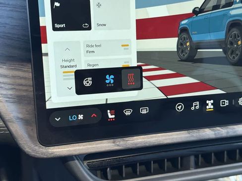 Used 2023 Rivian R1S Adventure image 23