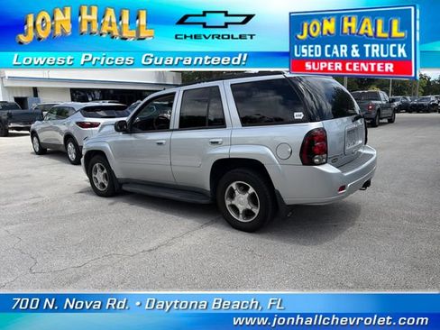 Used 2009 Chevrolet TrailBlazer LT AWD/4WD image 6