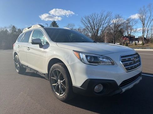 Used 2016 Subaru Outback 2.5i Limited image 7