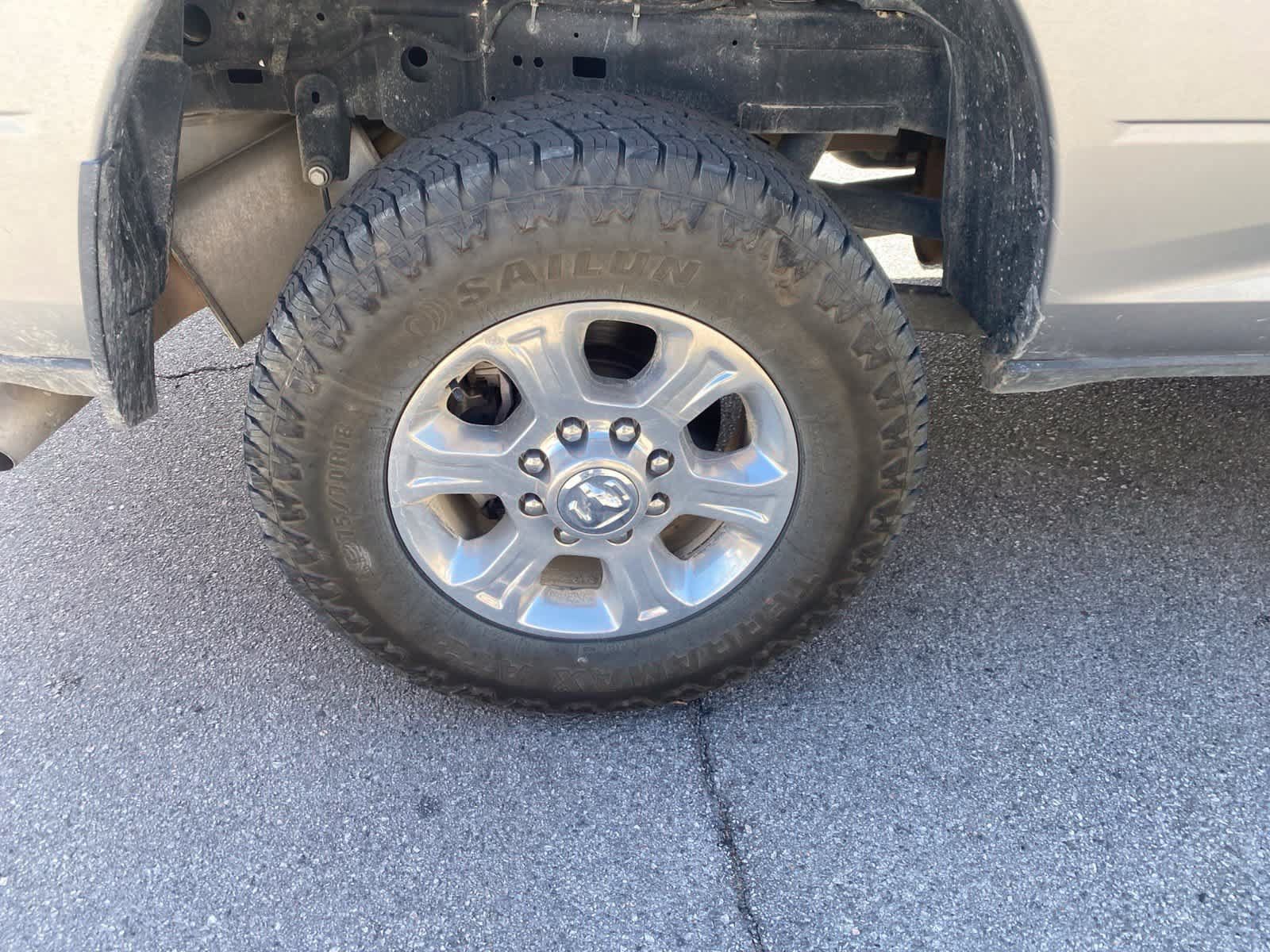 Used 2024 RAM 2500 Big Horn AWD/4WD image 5