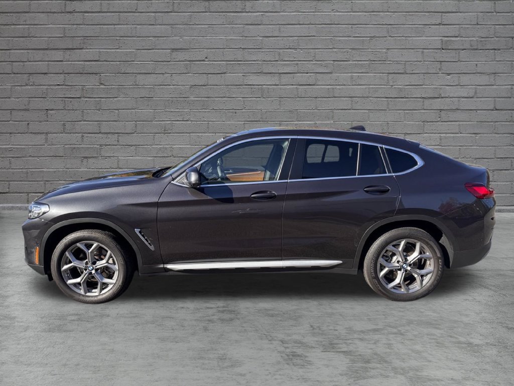 Used 2025 BMW X4 xDrive30i AWD/4WD image 6