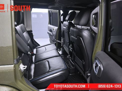 Used 2024 Jeep Wrangler High Altitude AWD/4WD image 29