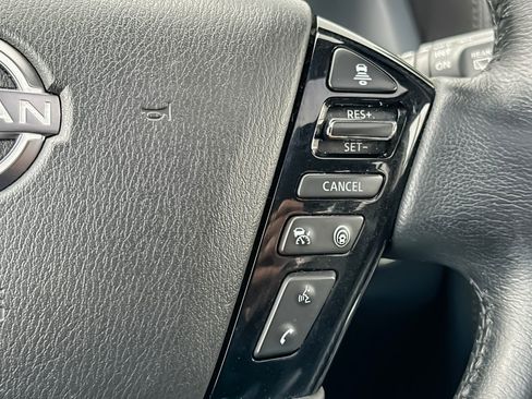 Used 2022 Nissan Armada SL w/ Captain's Chairs Package image 33