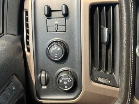 Used 2017 GMC Sierra 1500 Denali AWD/4WD image 20