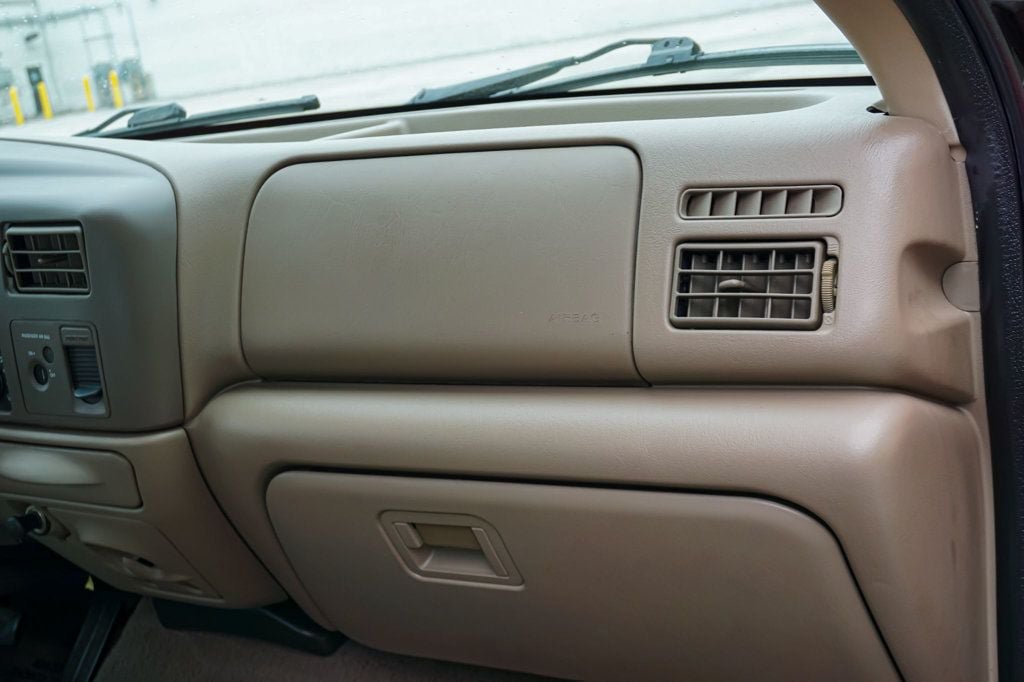 Used 2001 Ford F250 4x4 SuperCab Super Duty image 37