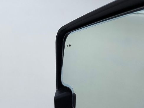 Used 2024 Chevrolet Silverado 2500 High Country w/ Technology Package AWD/4WD image 23