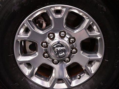 Used 2020 RAM 2500 Laramie image 9