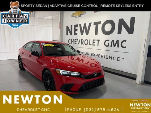Used 2024 Honda Civic Sport image 1