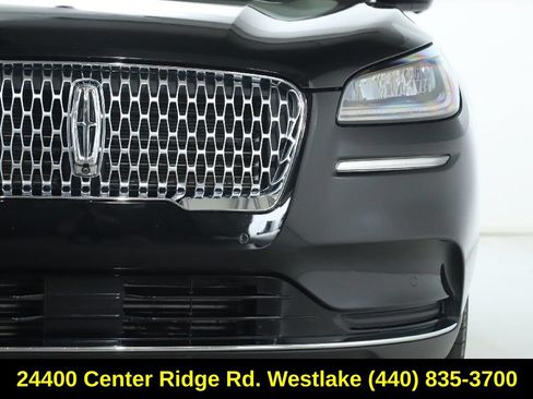 Certified 2022 Lincoln Corsair Reserve w/ Equipment Group 201A AWD/4WD image 8