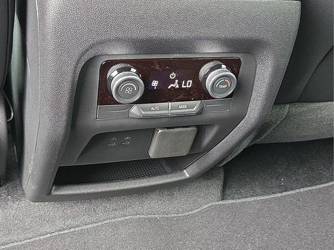 New 2026 Buick Enclave Preferred FWD image 12