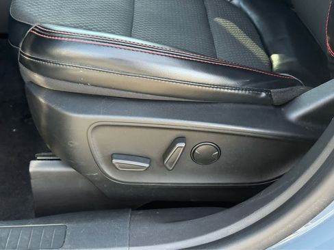 Used 2023 Ford Escape ST-Line image 12