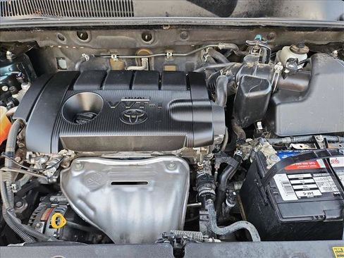 Used 2012 Toyota RAV4 FWD w/ Upgrade Value Pkg image 21