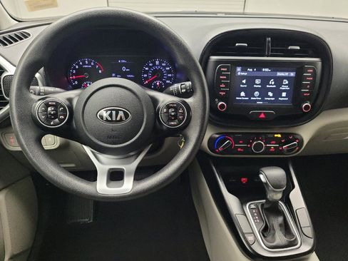 Used 2020 Kia Soul LX FWD image 22