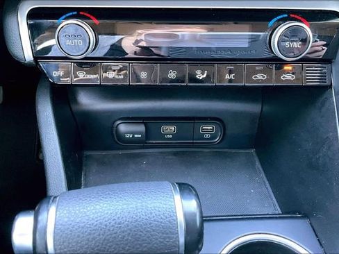 Used 2022 Kia K5 LXS image 16