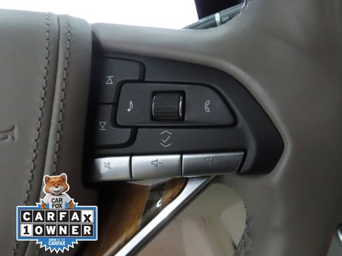 Used 2023 Cadillac Escalade Premium Luxury Platinum RWD image 14
