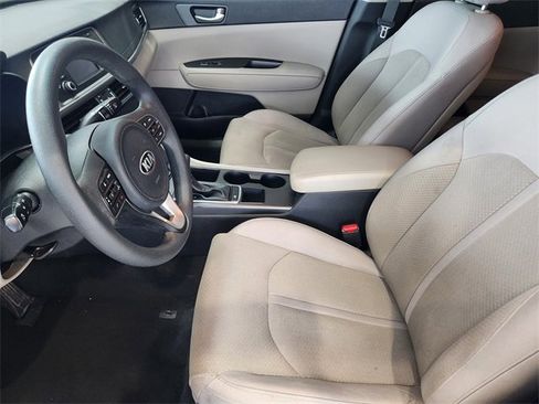 Used 2017 Kia Optima LX w/ Convenience Package image 8