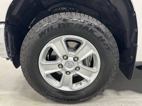 Used 2021 Toyota Tundra SR5 w/ Convenience Package AWD/4WD image 66