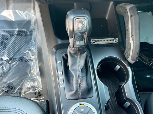 Used 2024 Ford Bronco Big Bend AWD/4WD image 16