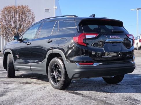 Used 2022 GMC Terrain AT4 image 23