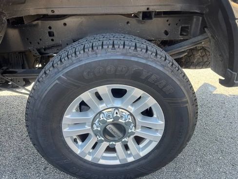 Used 2019 Ford F250 XL w/ STX Appearance Package AWD/4WD image 9