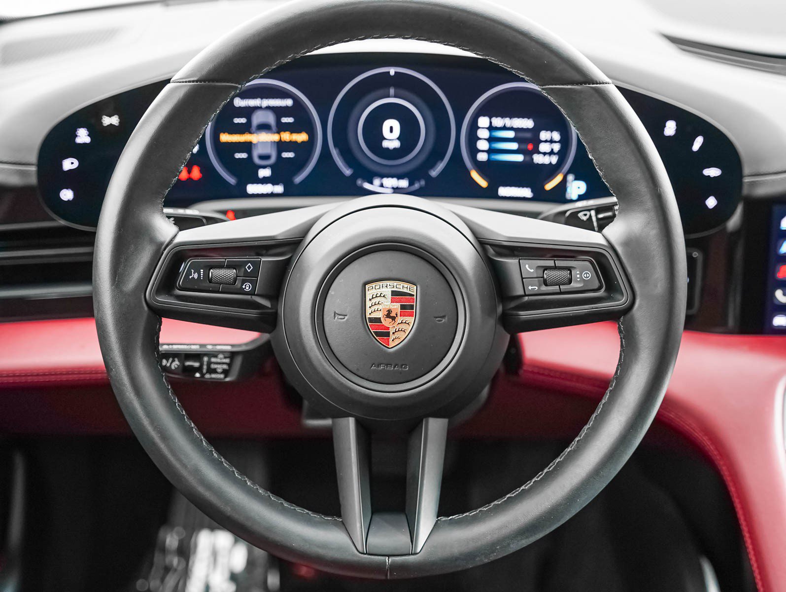 Certified 2023 Porsche Taycan 4 Cross Turismo AWD/4WD image 16