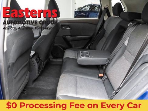 Used 2022 Nissan Rogue SV AWD/4WD image 21