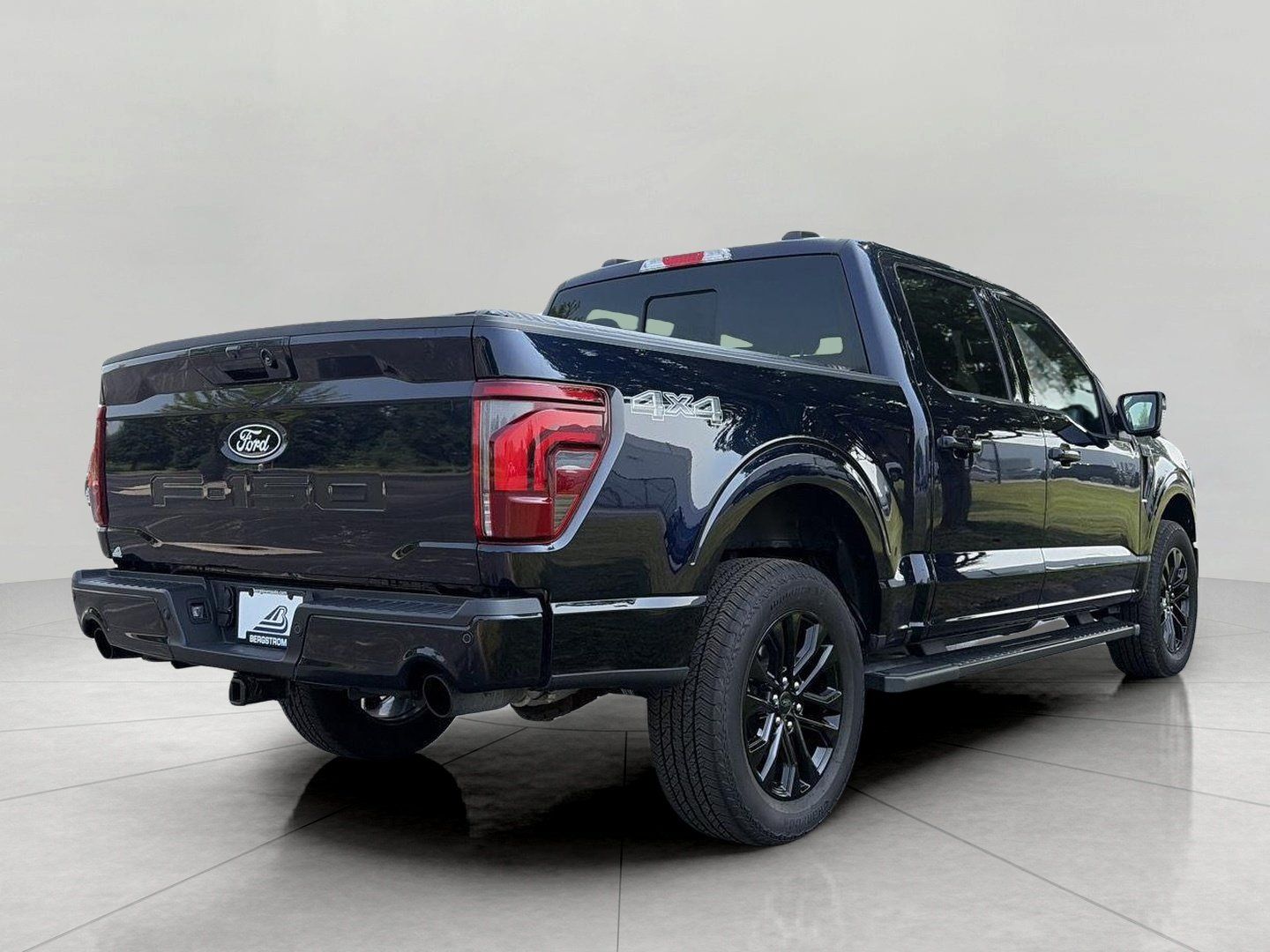 Used 2025 Ford F150 Lariat w/ Equipment Group 502A High AWD/4WD image 19