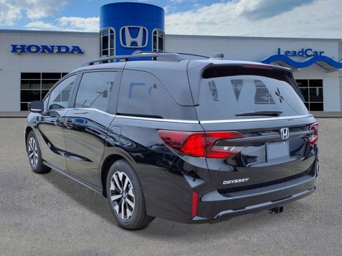 New 2026 Honda Odyssey EX-L image 2