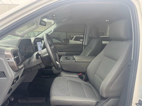 Used 2024 Ford F150 XLT w/ FX4 Off-Road Package image 12