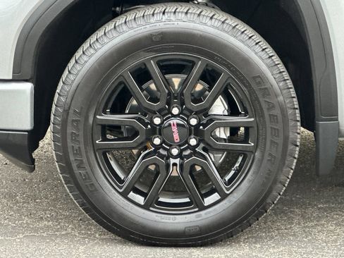 Used 2026 GMC Sierra 1500 Elevation w/ Preferred Package RWD image 37