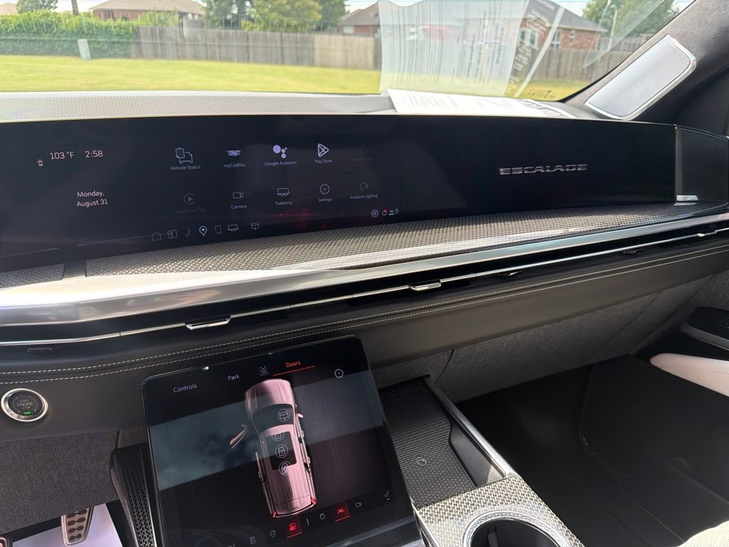 Certified 2026 Cadillac Escalade V AWD/4WD image 21