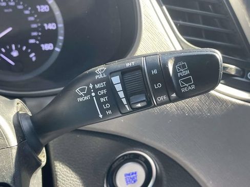 Used 2018 Hyundai Santa Fe Sport w/ 2.4L Value Package 02 FWD image 30