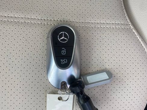 Used 2026 Mercedes-Benz C 300 4MATIC Sedan image 29