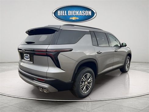 New 2026 Chevrolet Traverse LT w/ Enhanced Driving Package image 10