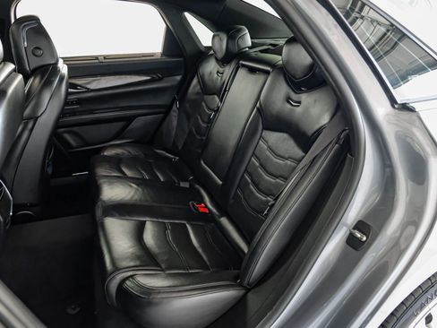 Used 2018 Cadillac CT6 Luxury image 40