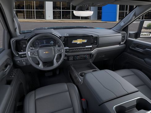 New 2026 Chevrolet Silverado 3500 LTZ w/ LTZ Premium Package AWD/4WD image 15