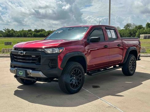 Certified 2024 Chevrolet Colorado Trail Boss w/ Advanced Trailering Package image 7