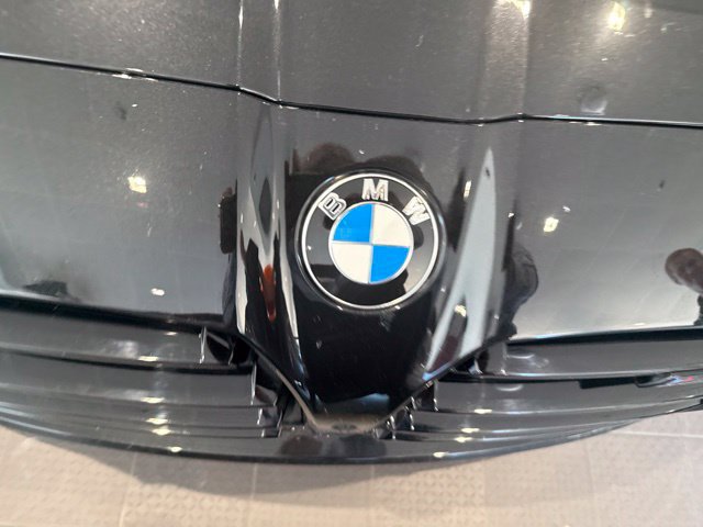 Used 2025 BMW M3 Competition AWD/4WD image 3