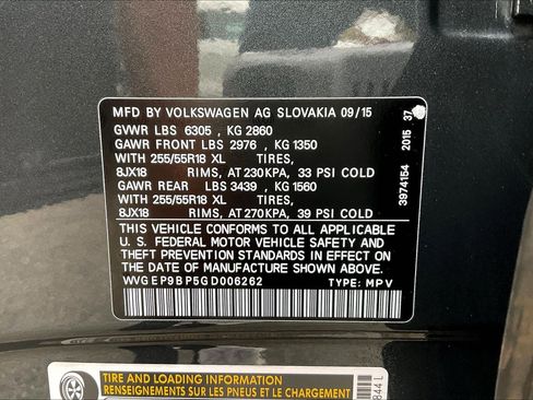 Used 2016 Volkswagen Touareg Sport image 33