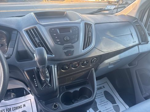 Used 2017 Ford Transit 150 XL image 20