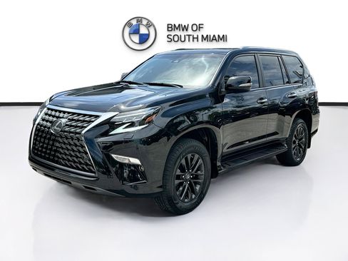 Used 2020 Lexus GX 460 Premium w/ Premium Package image 3