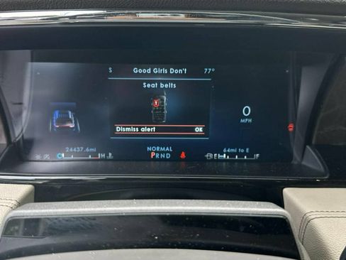 Used 2022 Lincoln Navigator Reserve AWD/4WD image 17
