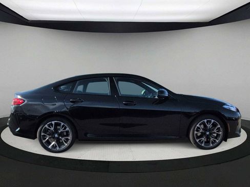 Used 2025 BMW 228i xDrive w/ Technology Package image 9