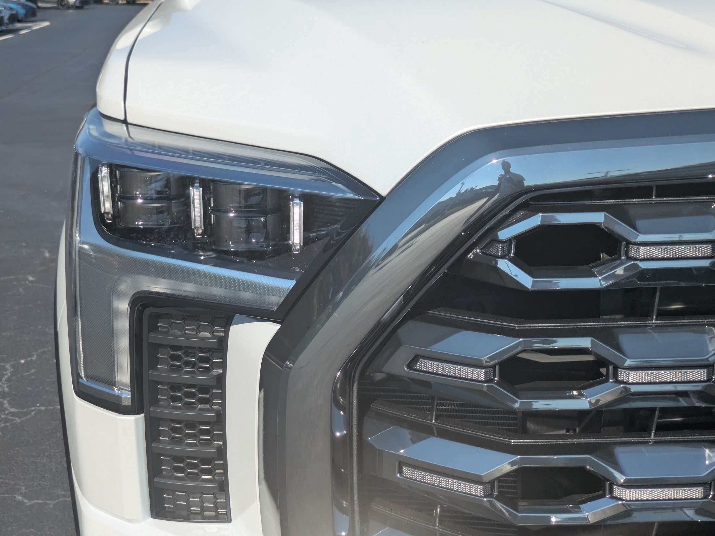 New 2026 Toyota Tundra Platinum AWD/4WD image 11