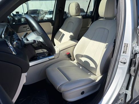 Used 2020 Mercedes-Benz GLB 250 GLB 250 image 29