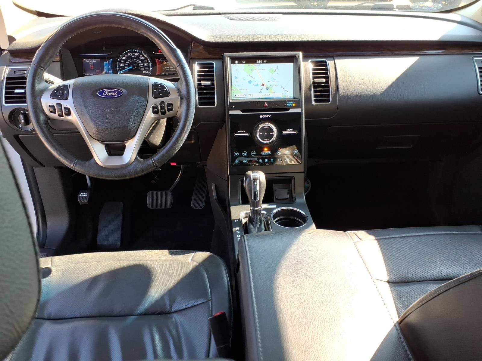 Used 2016 Ford Flex Limited FWD image 16